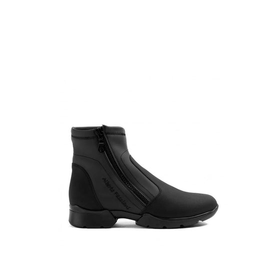 Black waterproof paddock boot