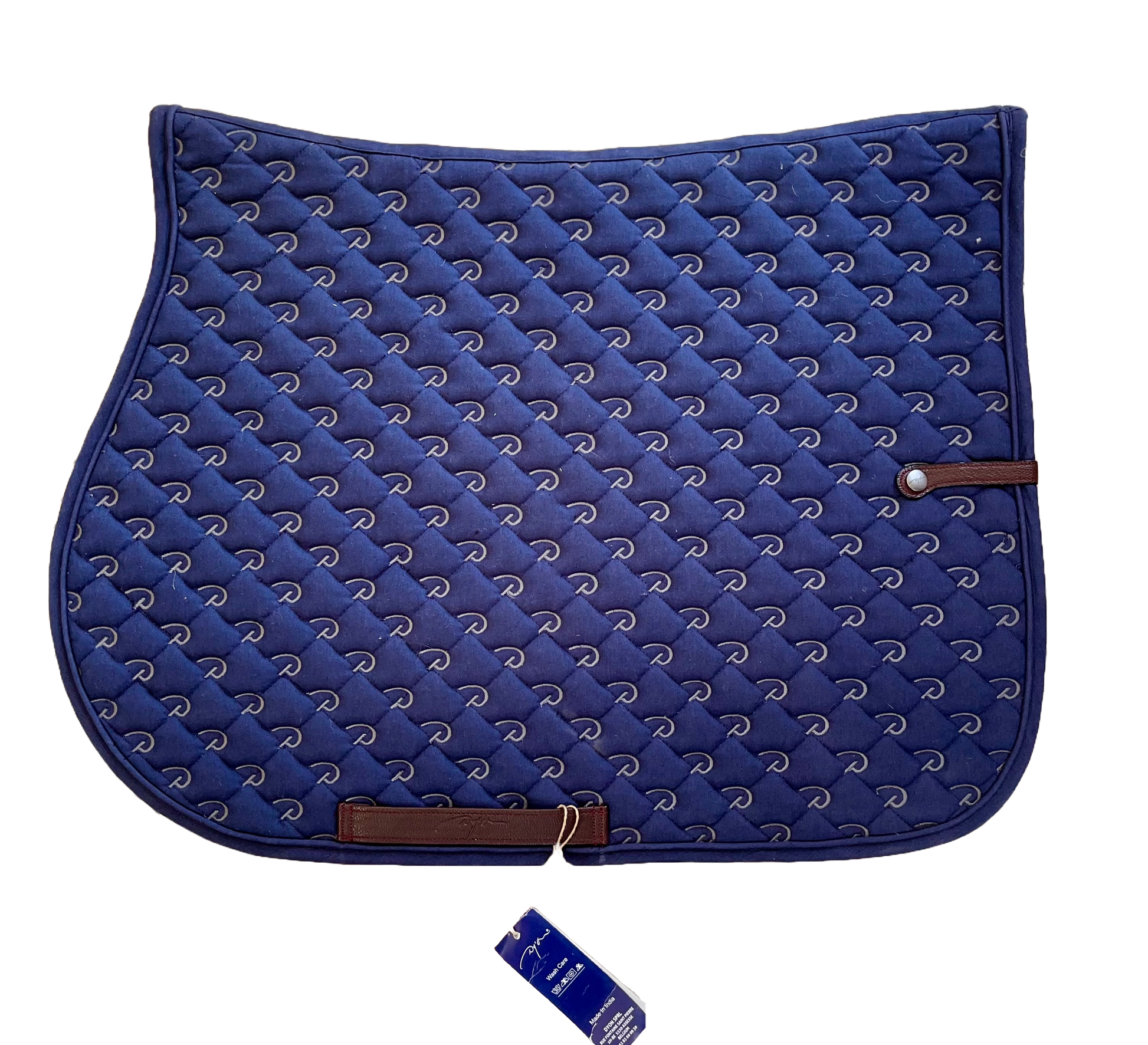 Side view of saddle pad