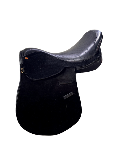 Saddle left view